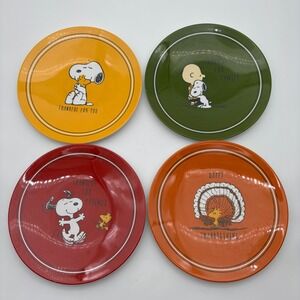 Pottery Barn Kids Peanuts Thanksgiving Melamine Plates Set of 4 Snoopy Woodstock